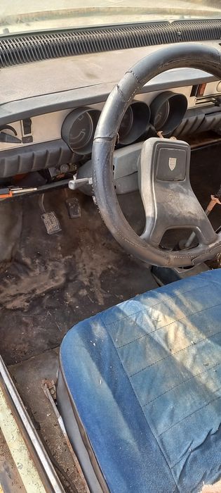 Vând Dacia 1300 an 1977