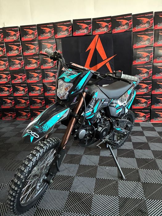 Cross  motocicleta 125cc Kxd Hurricane nou cu garantie si livrare in tara