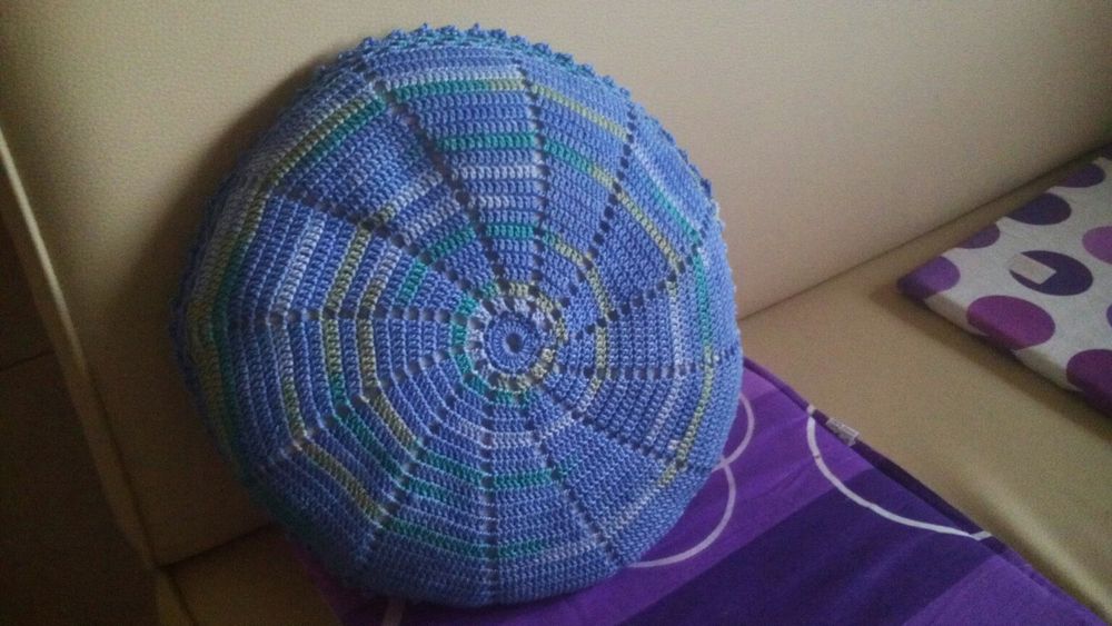 Pernuta handmade Unicat ,tip fantezie