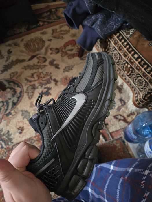 Nike Vomero 5 ,cu zoomX