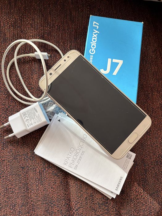 Samsung Galaxy J7 - отлично състояние