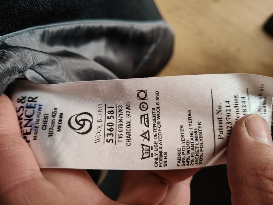 Costum  bărbați 52-54 Marks& Spencer