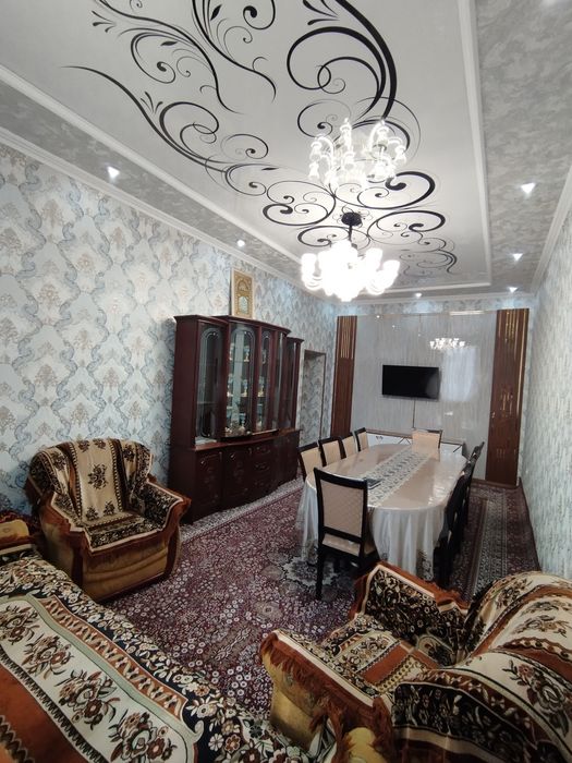 Продаётся Яккасарой т. Аския кўчаси . Бобур  боғи.Висотапотолочка ! 4