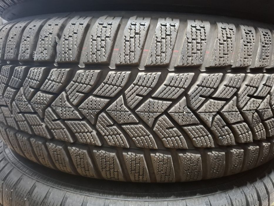 Set 4 anvelope iarna   215 55 17 Dunlop Dot 2022