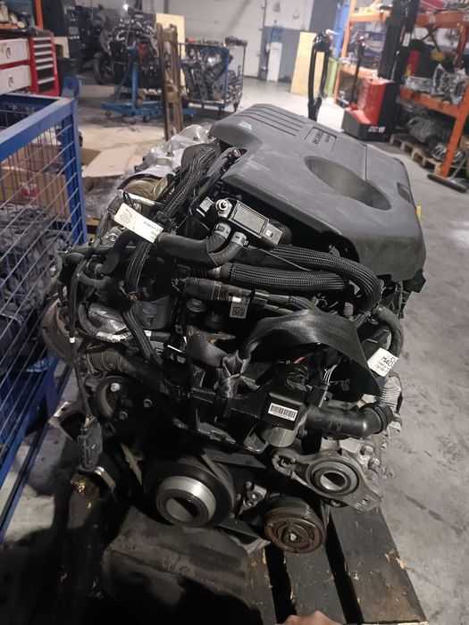 Motor cu accesorii 2.0 ingenium 204DTY  Velar / Evoque / Jaguar E Pace