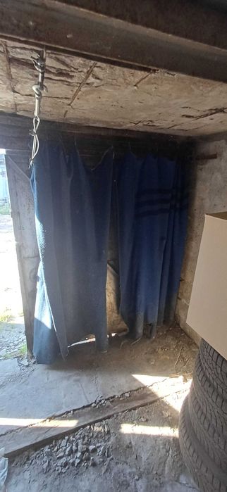 Продам гараж . 800000