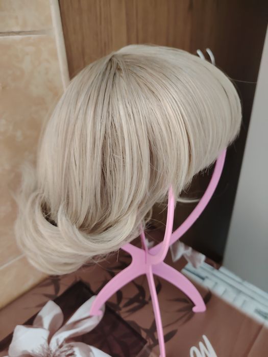 Vând perucă par natural