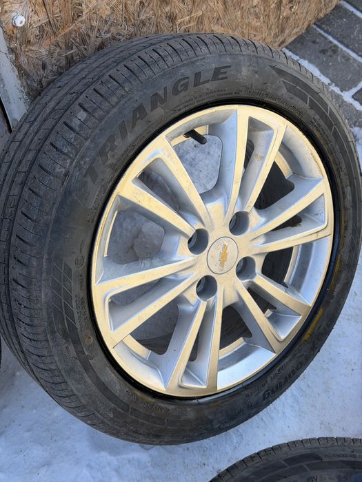 Chevrolet Cobalt Шевроле Кобальт Диски R15 + летняя резина Triangle