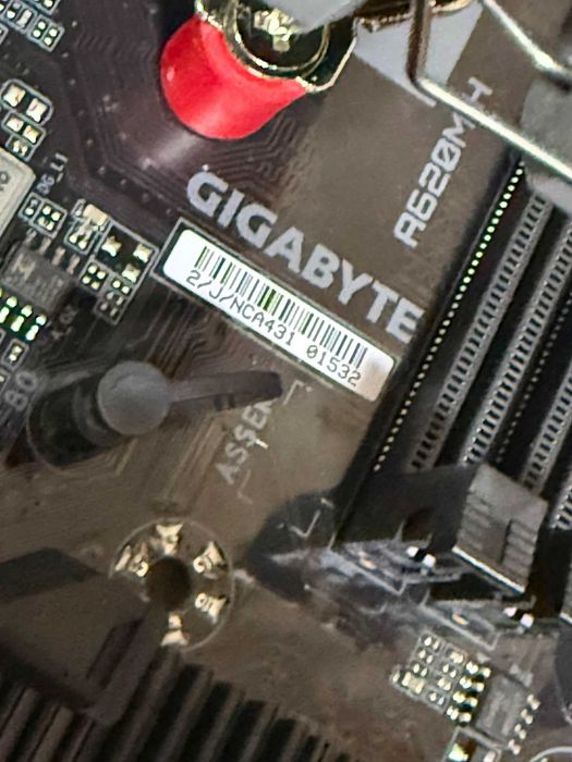 Kit placa baza A620M-H plus  + Ryzen 7 7700x