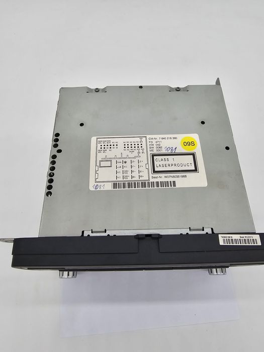 CD player vw, seat