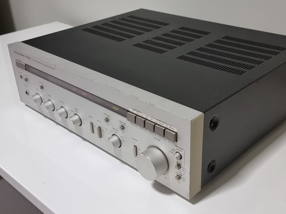 Harman/Kardon PM660 integrated amplifier
