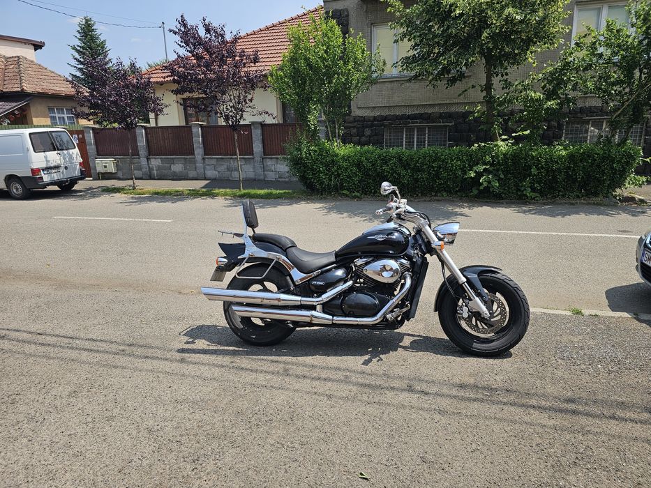Suzuki intruder c50