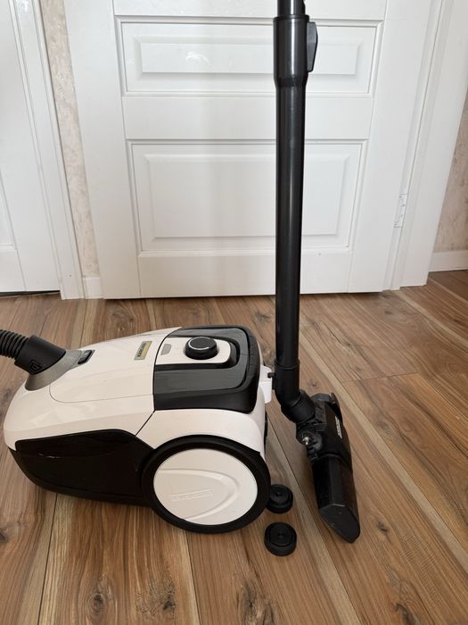 продам пылесос Karcher