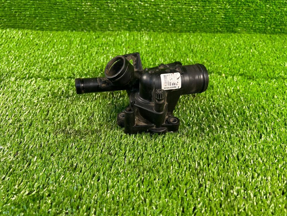 Крышка термостата Рено Мастер Трафик 2.3 Renault Master Traffic