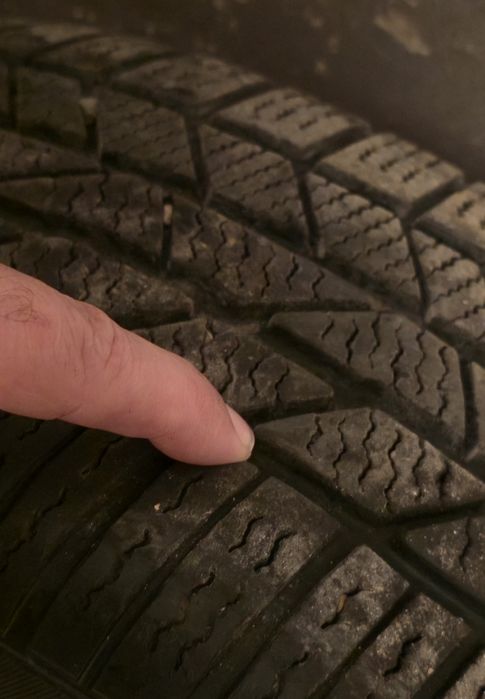 Vând Jante Oroginale Audi, cauciucuri iarnă 205/60  R 16