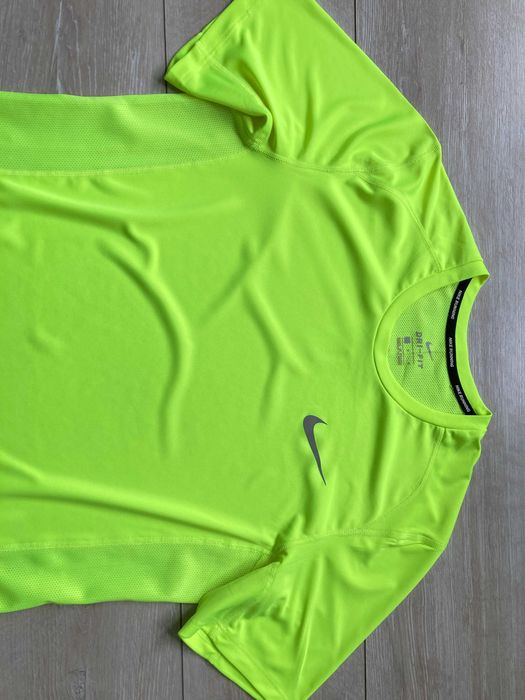 Найк Nike Dri Fit Miler мъжка спортна тениска размер L
