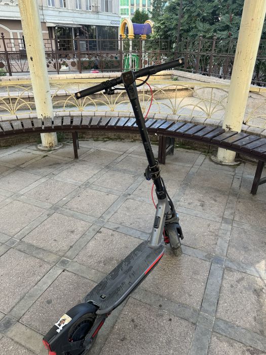 Электросамокат NINEBOT F3