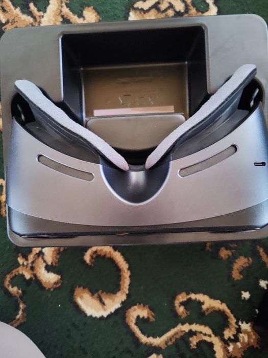 Gear VR with controller