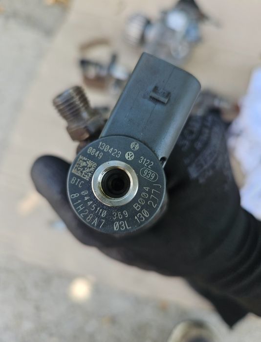 Injectoare kit injectie Pompa inalta presiune Vw Passat CC 2.0 CFFB