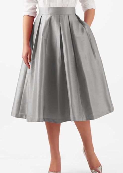 Атласная юбка A силуэта