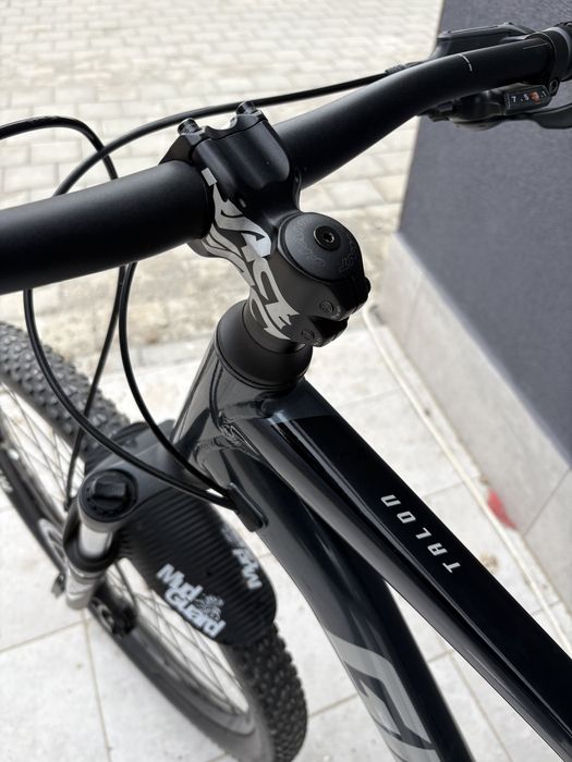 Giant talon 3 ЧИСТО НОВ!