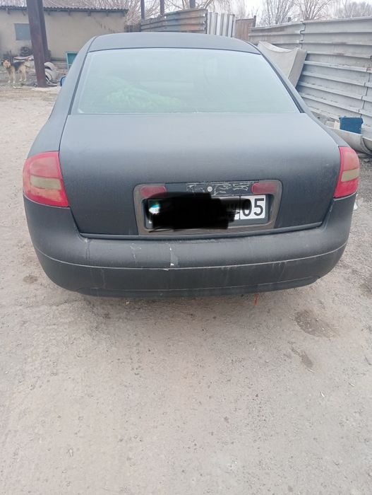 Audi  А6 1998год