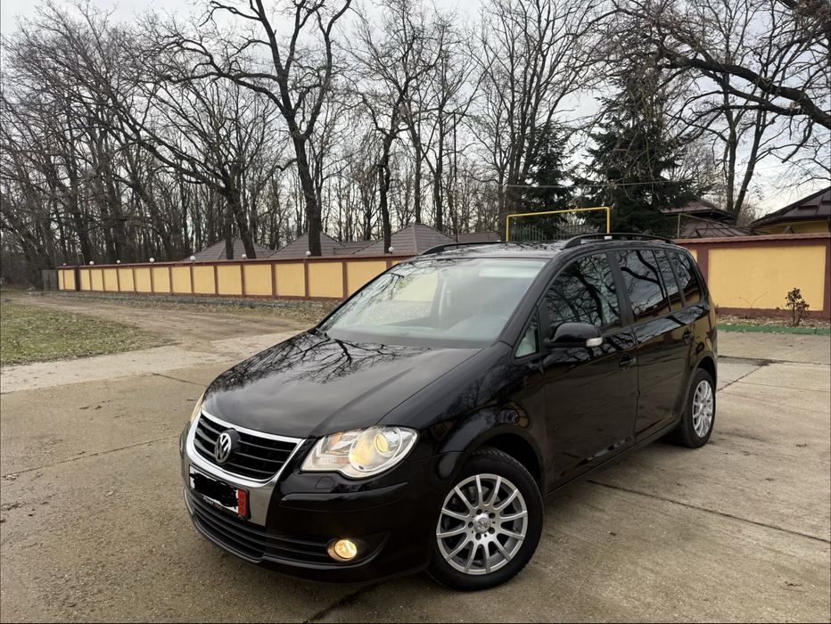 Volkswagen Touran 1.9 Tdi- 105 Cp- 7 loc- Recent adus