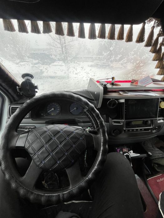 Продам газель 2012 года 4 меровый