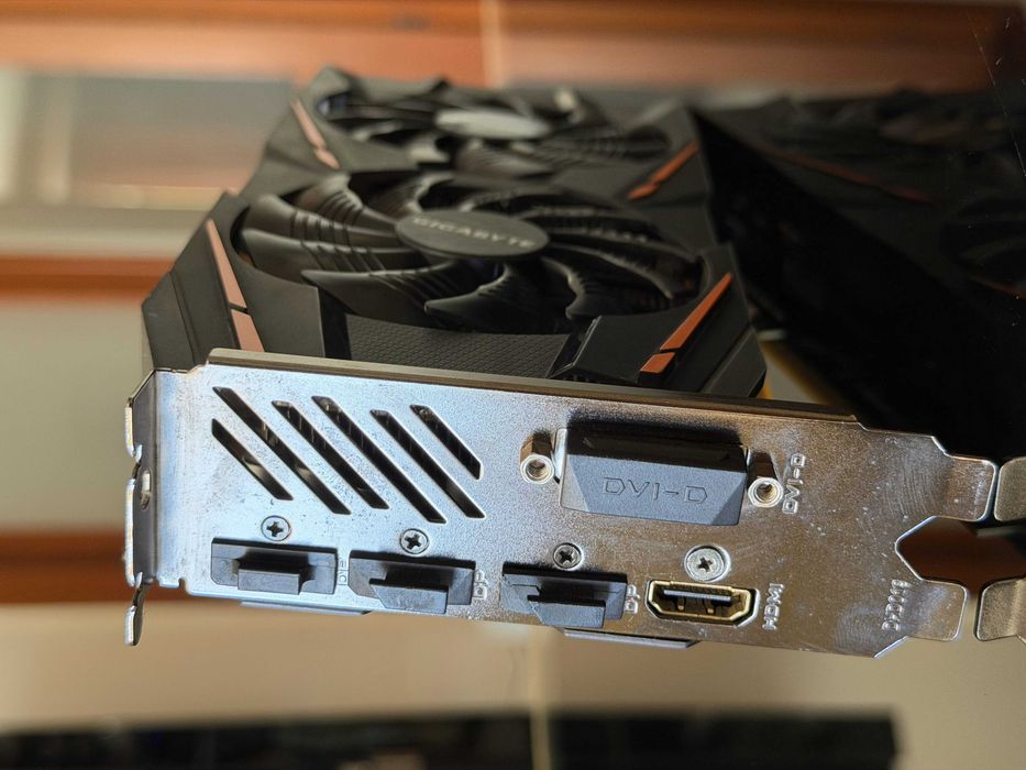 Placă video Gigabyte RX 580 Gaming 8GB