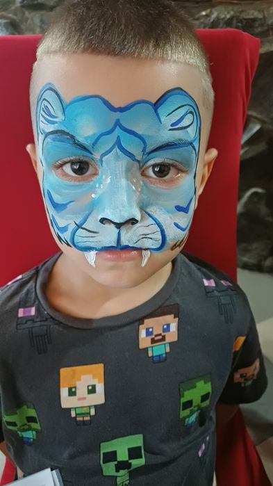 Pictura Pe fata si ateliere