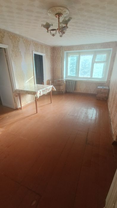 Продам 4х комнатную квартиру