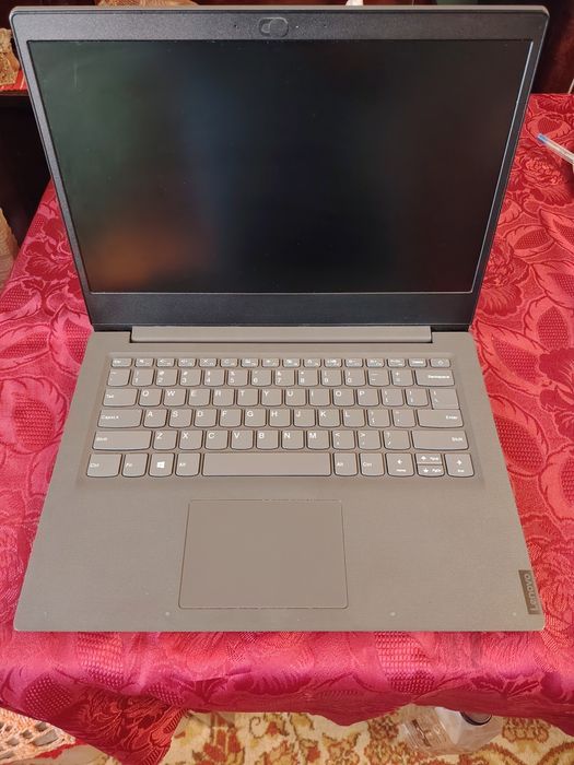 Laptop Lenovo pentru piese