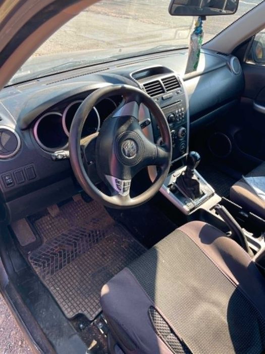 Suzuki Grand Vitara 1.9 129hp