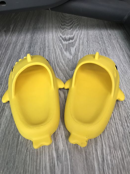 Сланцы Акулы детские