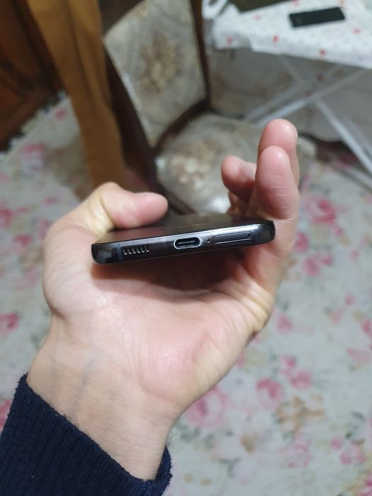 Galaxy S22 5G 256Gb продам