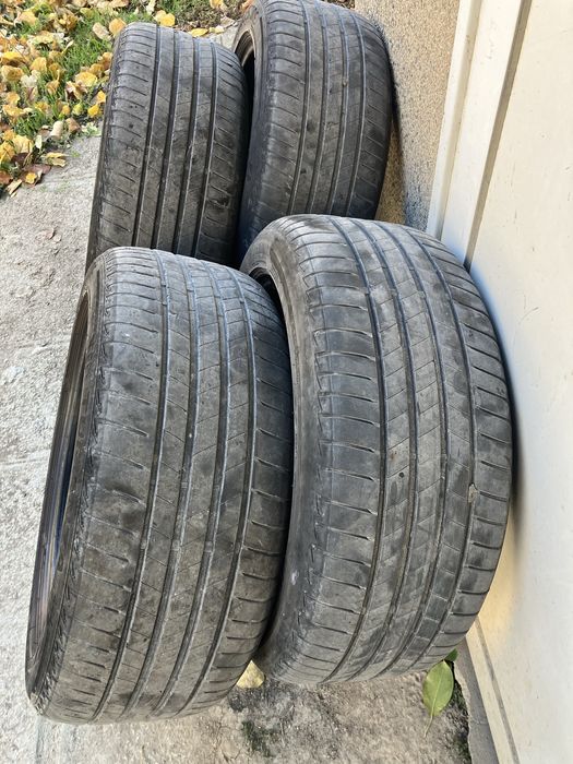 Гуми BRIDGESTONE 225/50/17 - летни