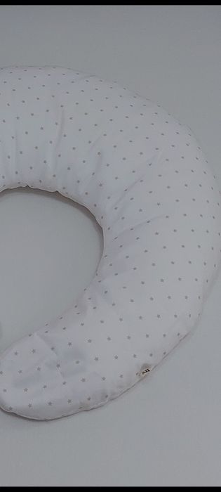 Възглавница за кърмене