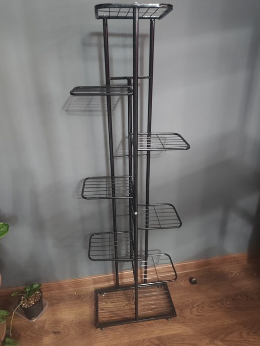 Полка для растений