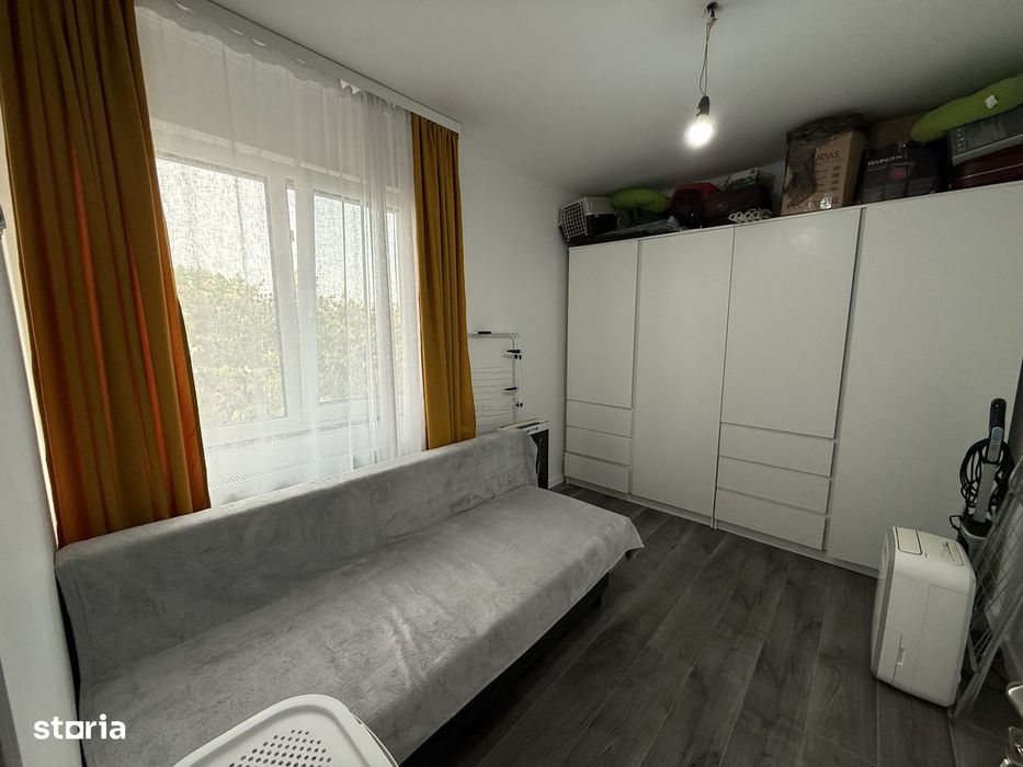 Apartament cu 3 camere, semidecomandat - Piata Doina — fotografia 3