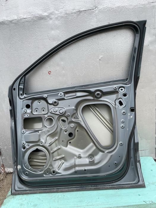 Предна дясна врата за Skoda Karoq Seat Ateca Шкода Карок Атека 2017г-