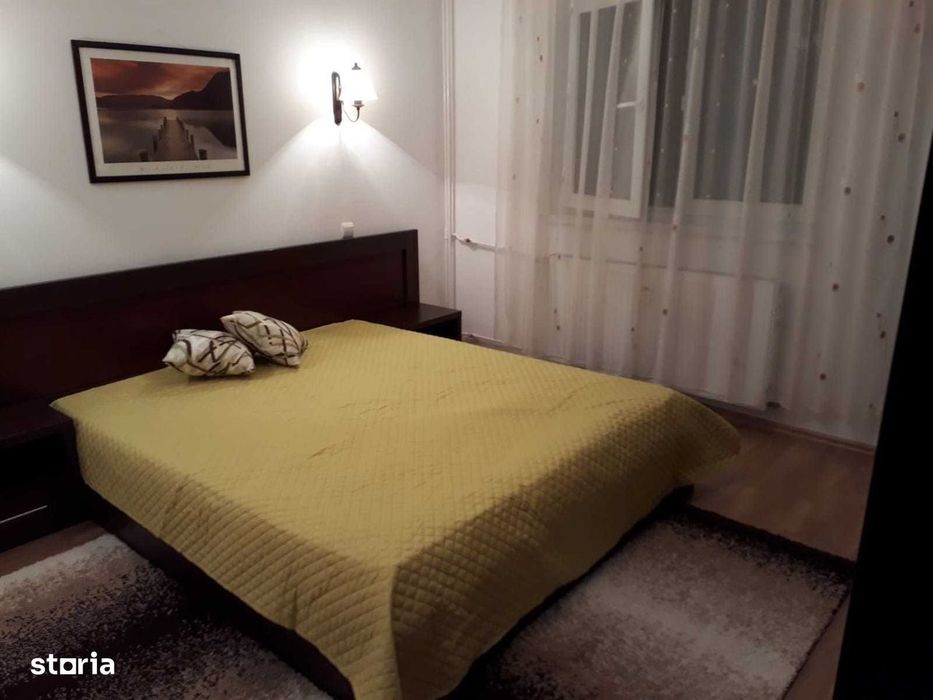 Apartament de vanzare 3 camere Gorjului