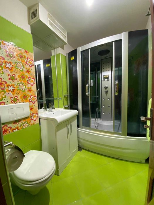 Proprietar, vand apartament cu 2 camere in Baile Herculane