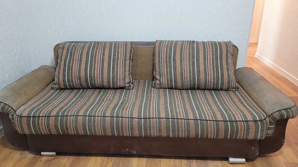 Отдам диван кровать