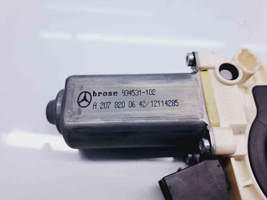 Motoras geam dreapta fata Mercedes Clasa E Coupe (C207) [Fabr 2009-201