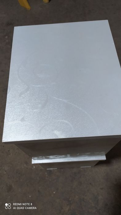 Табуретки (Taburetka)  sotiladi narxi 80 mindan