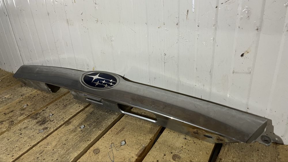Лайстна на багажник Subaru Impreza