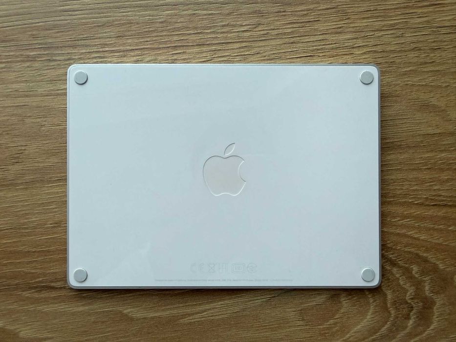 Продам Apple Magic Trackpad 2