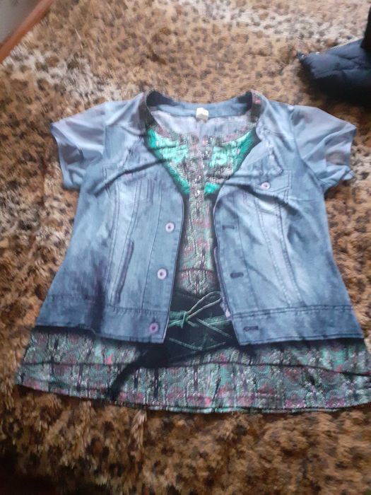 Блузка летняя,легкая