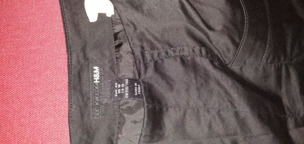 Черна пола H&M