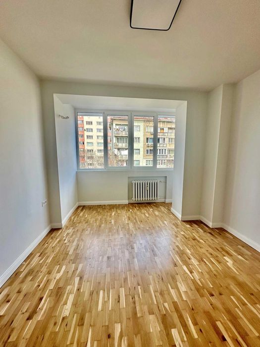 Продава се Четиристаен апартамент в София, Банишора - 90 кв.м за 1757 €/кв.м - Снимка #13